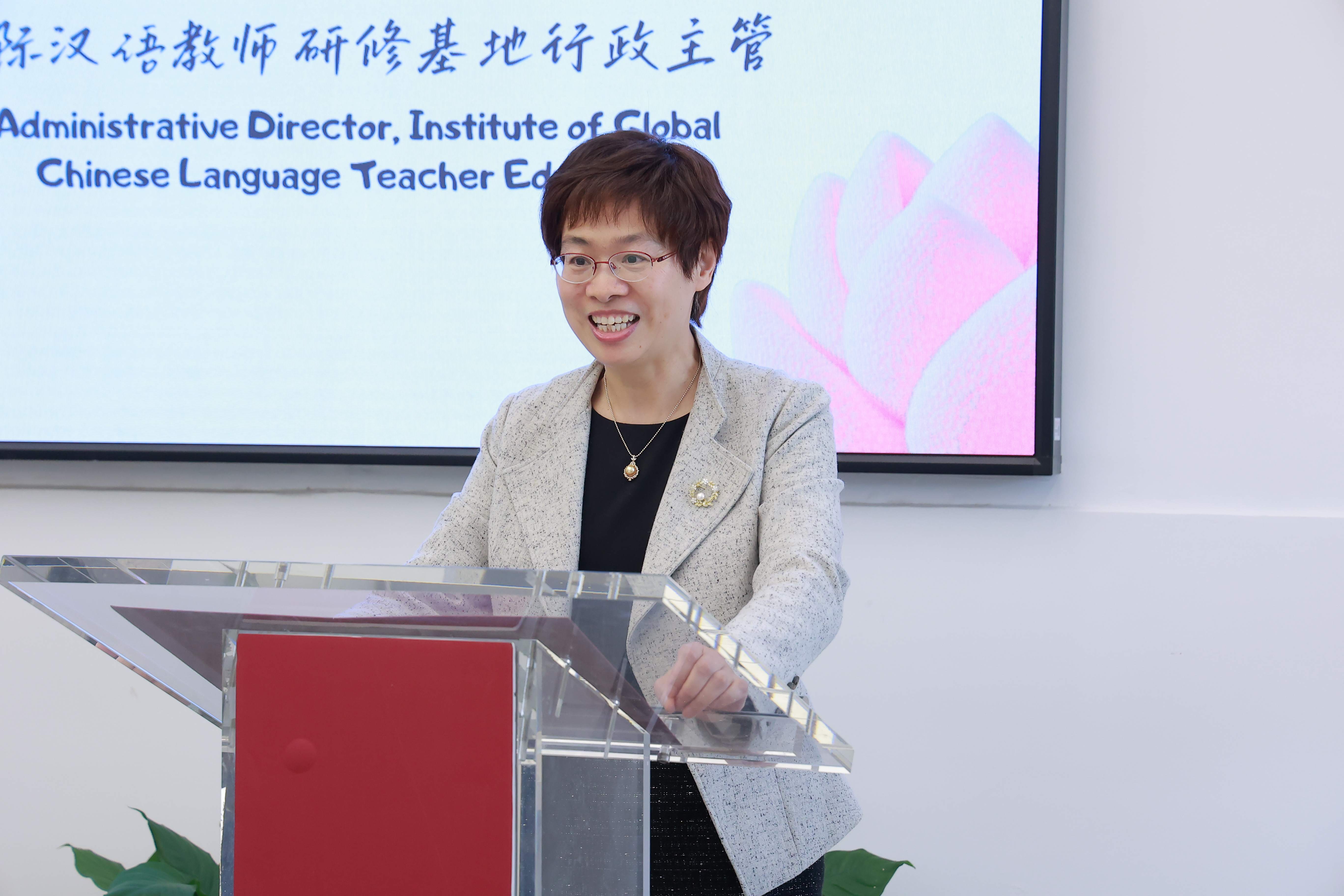 CY8A5111.jpg